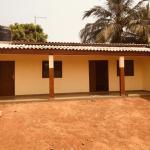 Terrasse plus une partie de la cour